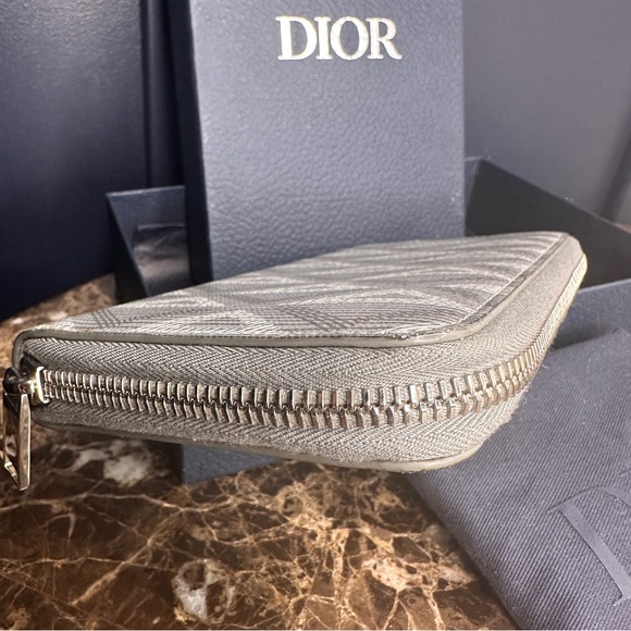 Christian Dior Long Zip Wallet With Box And Dust Bag Grey Monogram Diamond - Picture 5 of 10